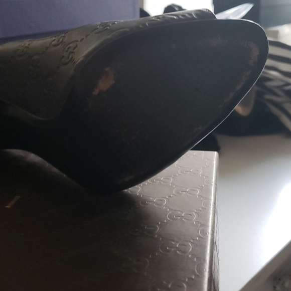 Gucci peep toe pumps - Picture 2 of 2